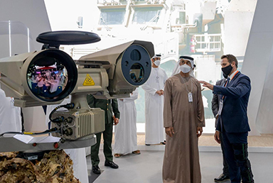 IDEX 2021-Ole with MBZ.jpg